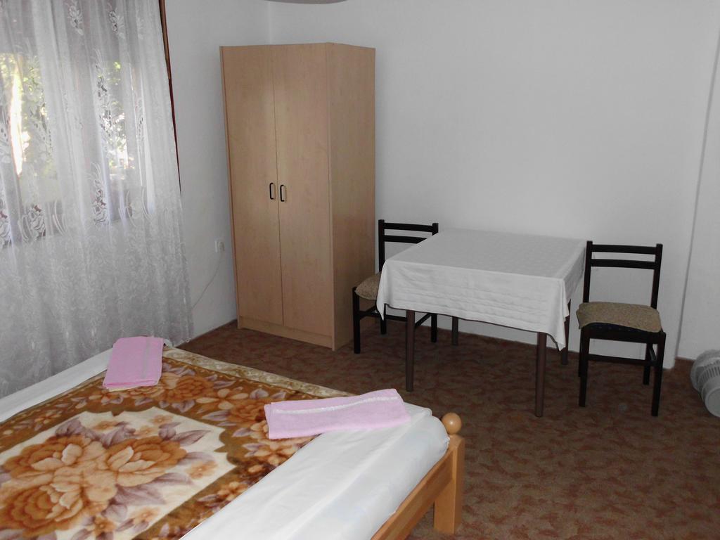 Guest House Krga Кореница Экстерьер фото